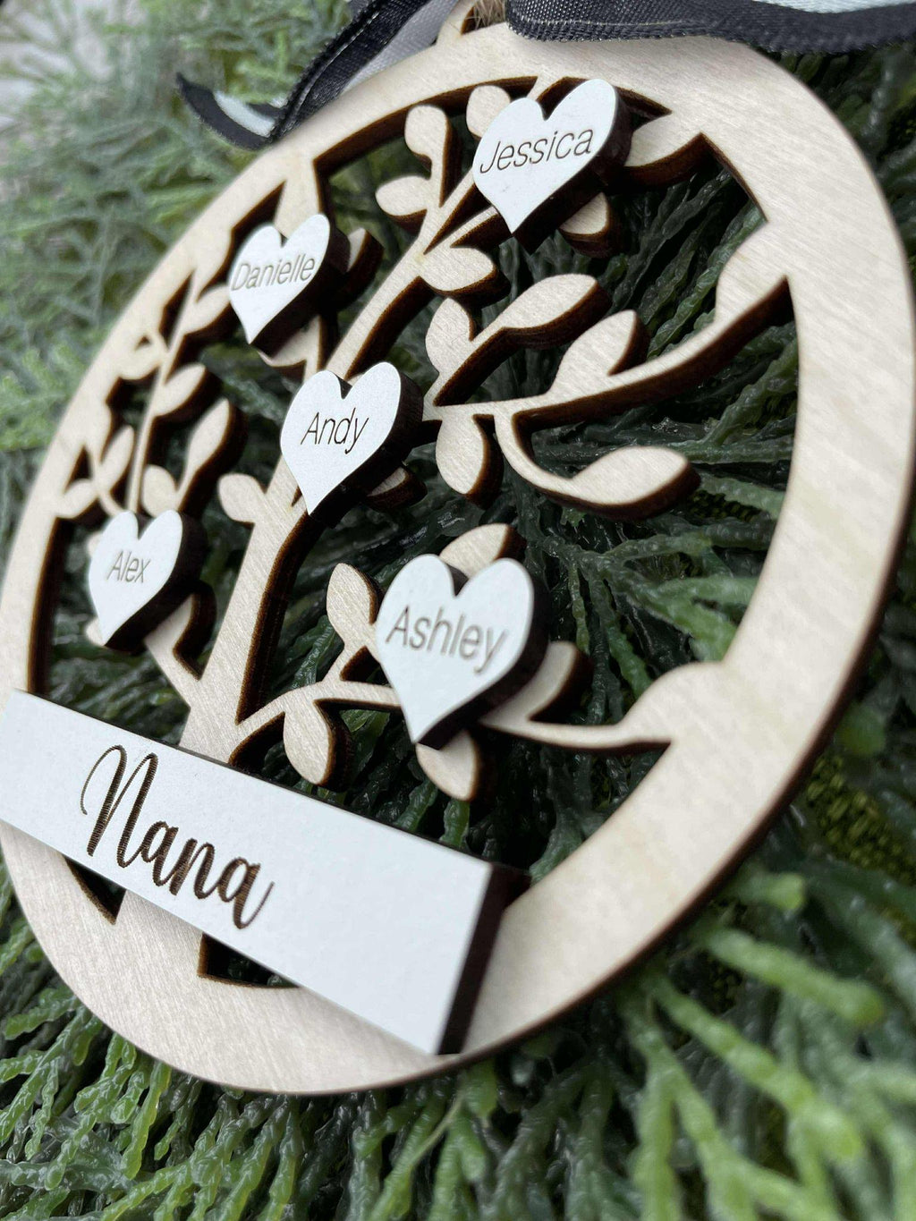 Family Tree personalized customized names ornament keepsake memorabilia year new family member up to 12 names